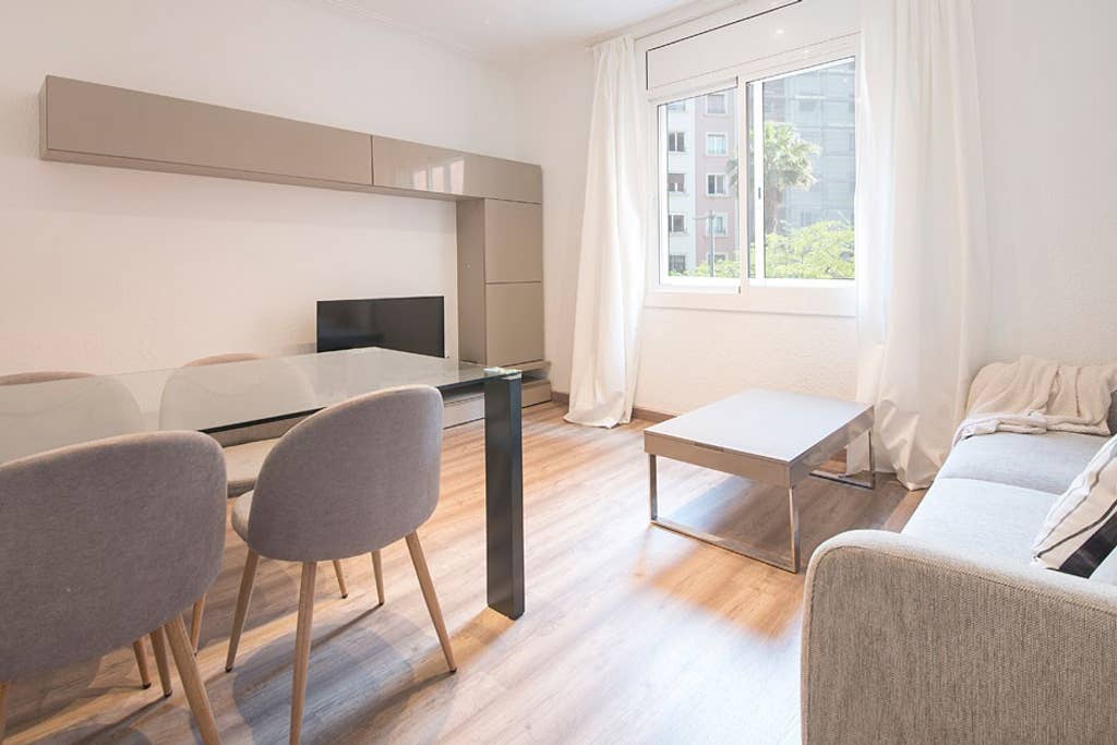 YH Berna Confort Apartment 1-2